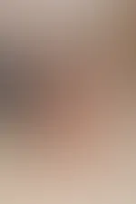 Sklavenerziehung mit Leine und Peitsche und Sklave führt Sklavin seiner Herrin vor