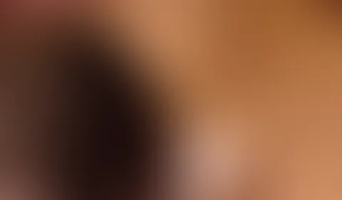 ICH LUTSCHE BIS DIE F**KSAHNE KOMMT! Der S*****z ist hart und ich bin in blase Laune! Ich würde sagen das ist die beste kombie... also wird Der S*****z geblasen bis die geile Sahne in mein Mund sprit