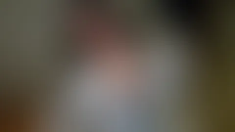 magst du eine Weiße bluse an mir?