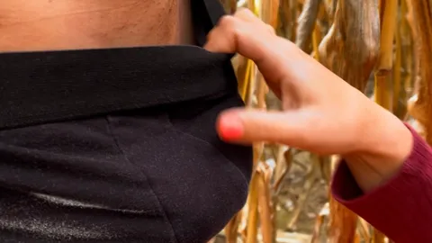 Hot s*x in a maize field 🌽