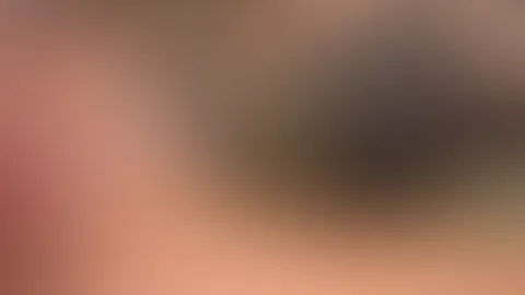 Immer gut wenn man einen Nachbarn hat, der immer bereit ist meine F***e blank zu f**ken und mir in und auf die F***e zu spritzen 😛💦