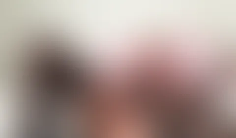 MILF-F***e HART MIT DILDO ZERF**KT!!!