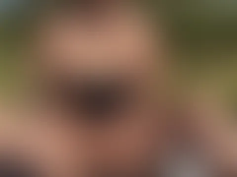 Geile milf outdoor 29cm BBC dildo