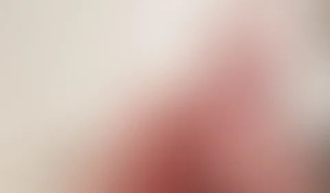 Userwunsch SoloVideo ,würgen ,schellen,Dildo Deepthraot spucke auf die Titten