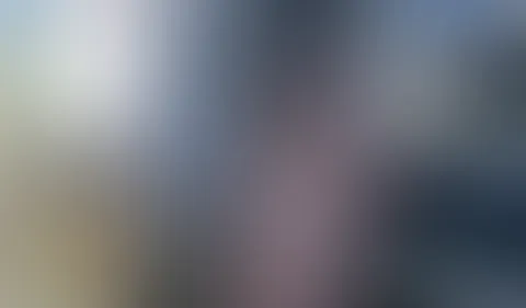 Frühlingsgefühle auf dem Balkon, Dildospiel & S****t