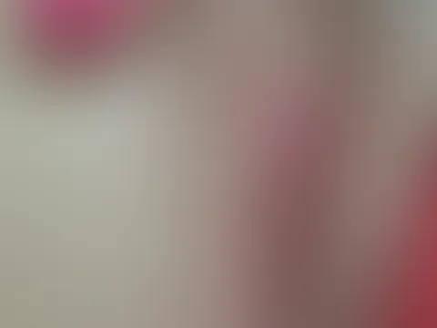 Meinen heißen Träumen hab ichs zu verdanken, das ich morgens immer mit nasser P***y aufwache 😈 meistens halte ich es nicht aus & muss es mir erstmal besorgen, bevor ich aufstehen kann 🤤 diesmal muss