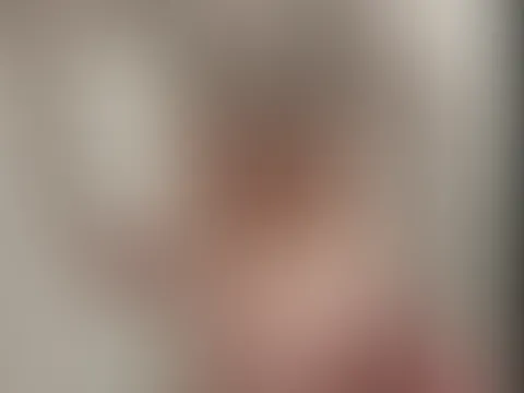Geiles Badezimmer-Video: Ich masturbiere laut stöhnend auf dem Waschtisch! 🔥💦