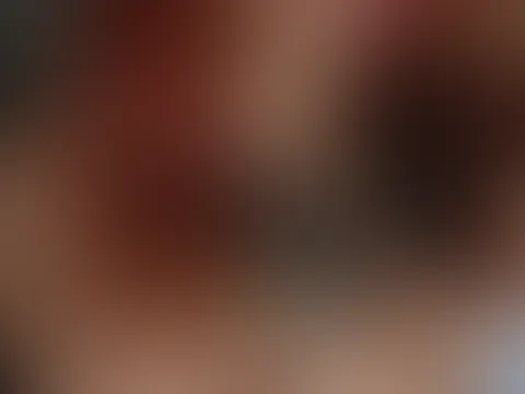 Schön langsam ausziehen... Und wie gehen deine Gedanken weiter ? 🤤