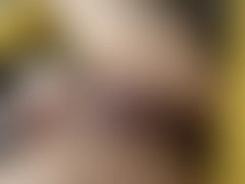 analplug inside 🔥 die Beine schön gespreizt. 🔞🌶️ SCHREIB MIR für das Bild mit gespreizter P***Y
