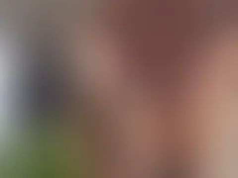 Hunk jerking off for 5 minutes with 21cm big juicy cock 😋
