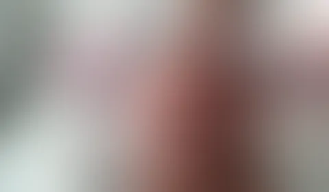 Heiße Milf ganz nackig! Ich f**ke meine gierige F***e!