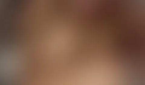 😈