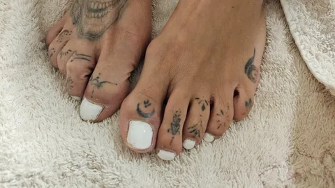 🦶💦 Öl trifft auf meine Füße 😈