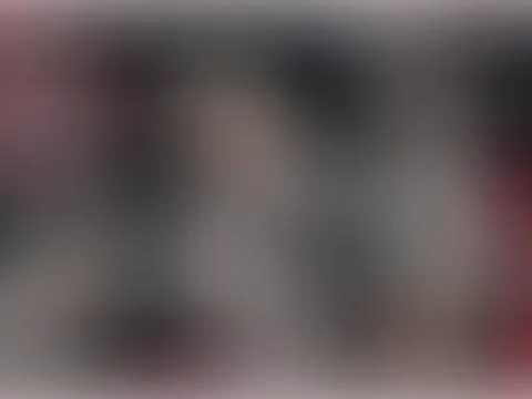 Tammy Hot Klein Zierlich eine Skinny S****a Bitch wie wir es lieben
