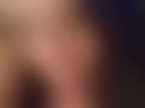 Ein Blowjob am Morgen, vertreibt Kummer und Sorgen👄💦 - Würdest du dich von mir aus so wecken lassen?🤭