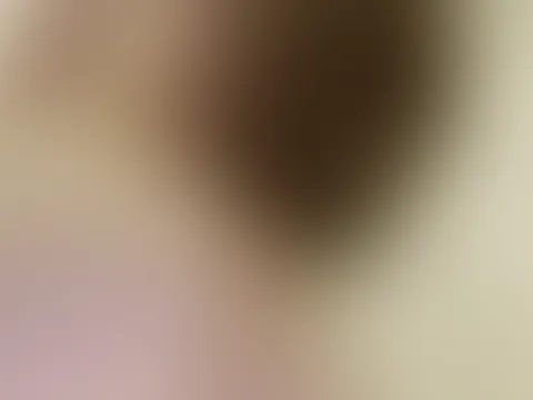 Gute Nacht Twerk-Video mit nackten Möpsen, roten Höschen