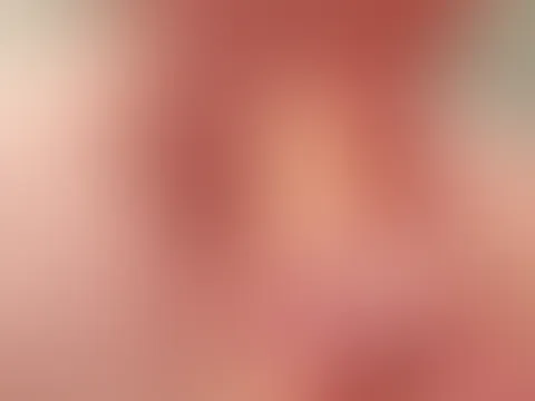 Drück mir deinen harten S*****z tief in meine Kehle