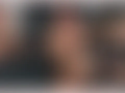 S****a Bitch und Titten Luder Diana braucht F**ksaft ohne ende