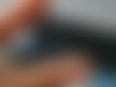 Naa Lust mir den Saft aus meiner p***y zu saugen? 😜 Er schmeckt zu gut. Clip wie ich mir die F****r ablecke kommt im Feed abo😜
