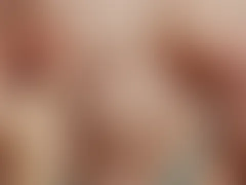 Tittenvideođ Mein Freund massiert/knetet meine Tittenđ€€đ GefĂ€llt dir der Anblick? Mehr Tittenvideos? Und vor allem lĂ€ngere?