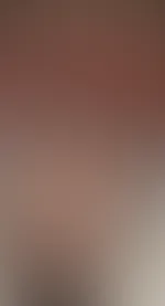 Ich sitze nackt und auf dem Bett und warte auf dich ❤️
