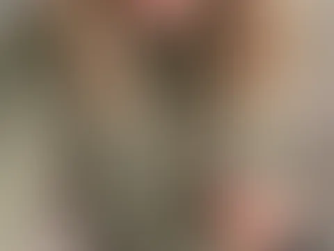 Lächeln ist mein Geheimnis – du darfst das Rätsel lösen. 😘