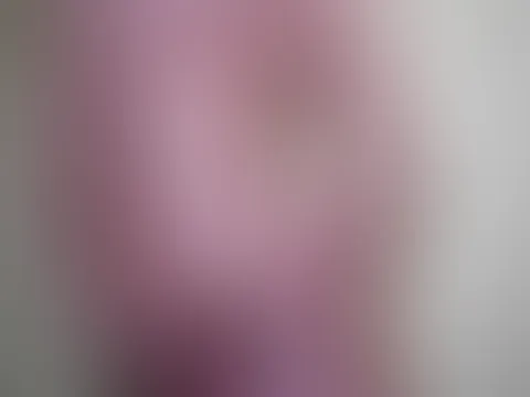 Omg ich liebe dieses Nacktbild! Schön auch mit Handschellen 😈🍆💦