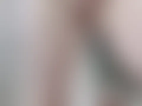 P**s-Show & Squirting Orgasmus !!!Roter Tanga, P**se & geiler S****t in der Wanne