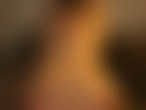 Unterwürfig .. verdorben und gierig darauf benutzt zu werden 😮‍💨🫶🏻🥵… Hab einen tollen Tag deine Slut 😈
