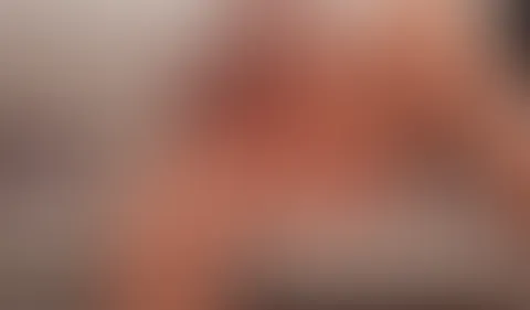 Feucht-glitschiges Dildo-Solo
