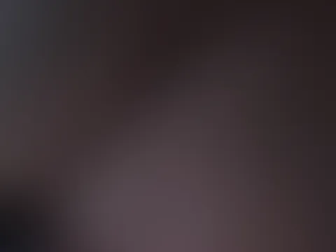 Ich massiere meine geilen XXL Titten